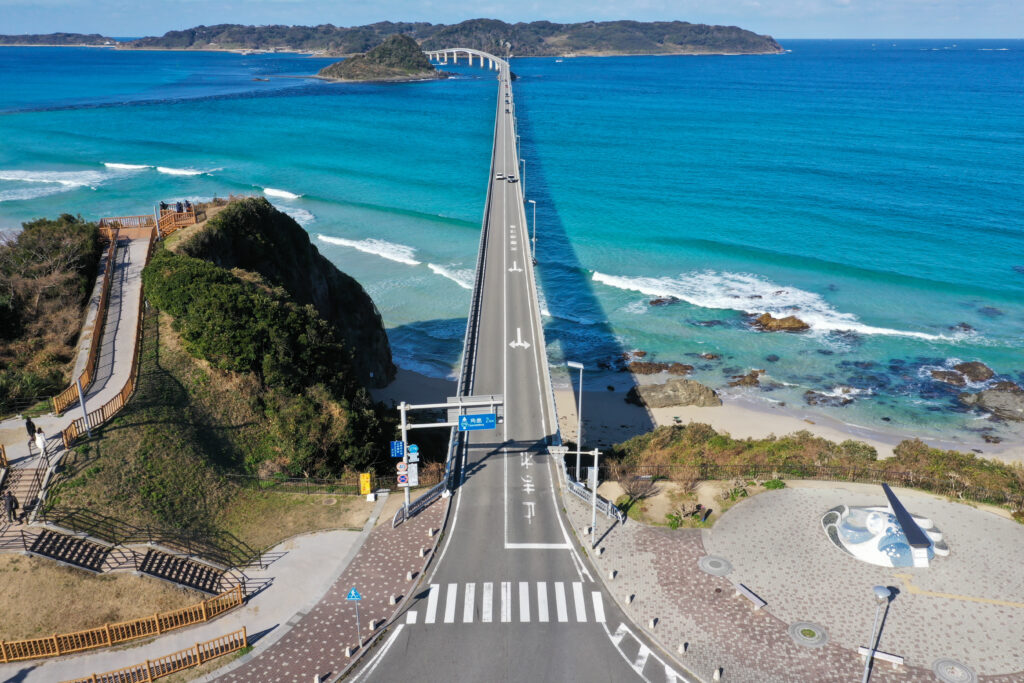 Tsunoshima Bridge, yamaguchi, japan